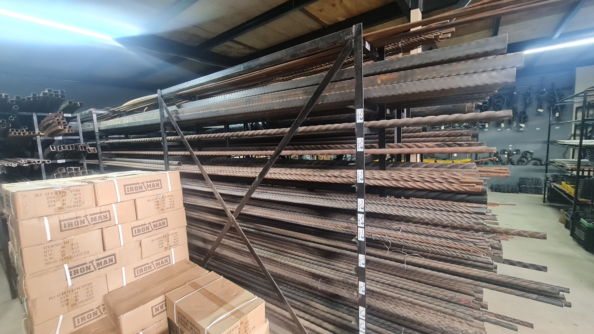 specialized value steel bar